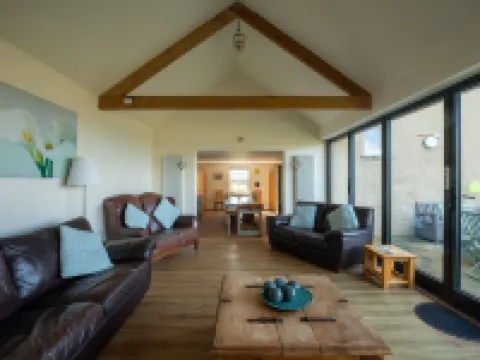 Luxury Holiday Cottage, Beach with Great Sea Views, Broad Haven, Pembrokeshire Hotels in The Havens