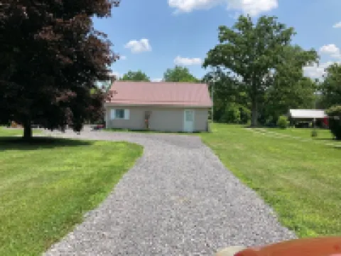 Hot Tub, Winter Rates, Lake View Cottage, Dog Friendly, Lake Access