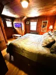 Mountain View Loj overlooking the majestic Adirondack Mountains & Ausable River