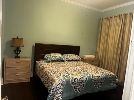 Biloxi Bungalow - Heart of Biloxi - Beach, Casinos and more! Отели рядом с достопримечательностью «Biloxi Lighthouse»