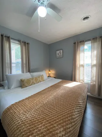 Cozy 2 bedrooms House Отели в г. Кеттеринг