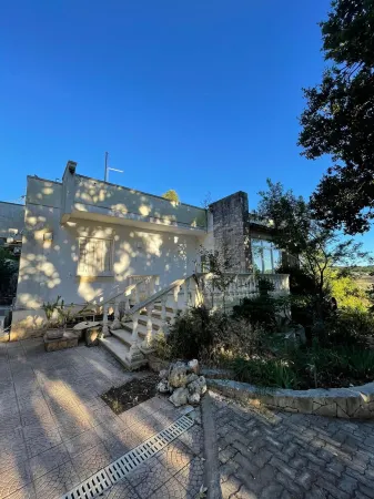 The Villa del Conte is the noble oasis of peace in the heart of Puglia. Отели рядом с достопримечательностью «Сафари зоопарк»