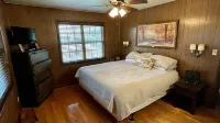 Hill House with hot tub and Private Lake access Hotels near Cross Bar Ranch Off-road Park