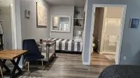 Studio with so much to offer!  Small family and pet friendly.