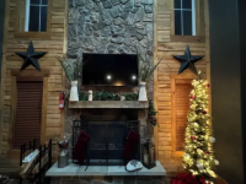 Hawks Ridge Cabin
