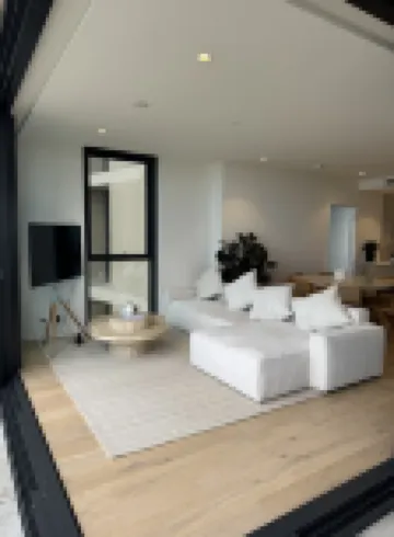 New Resort Style Ocean Front Apartment Palm Beach