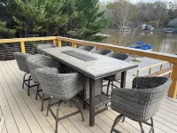 The Chalet on Lake Wylie, 5000 sq ft, Sleeps16, Pet Friendly, Close to Charlotte