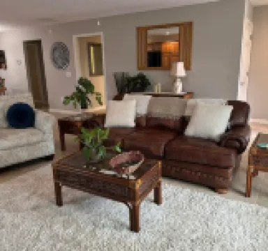 Rare find in Historic Orange Blossom 3/2 with golf cart