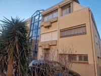 Bel Appartement de 2 Chambres à 200m de la Plage