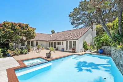 Ocean Breeze Heaven Pool House in La Jolla