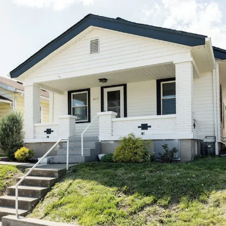 Walk2SpookyNook~GameRoom~Theater~Modern~MiamiOH~