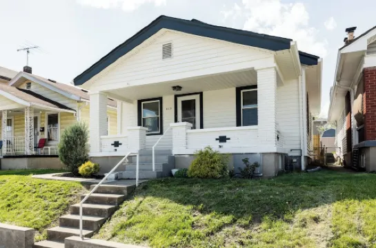 Walk2SpookyNook~GameRoom~Theater~Modern~MiamiOH~