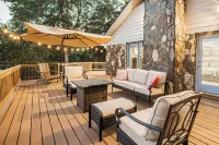 The Shepherd's Lodge at Addis Acres /4BR/3BA/ newly renovated/pond/firepit/deck - 3 étoiles