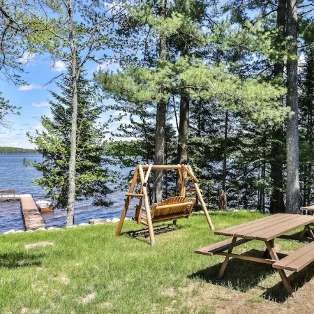 Nature's Edge: Lakefront Home - WiFi, Free Firewood, Generator, No Cleaning Fee!