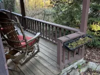Cottage 1 block from Main St. on historic property. Hotels in Brevard