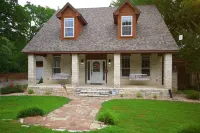 Tranquil Texoma Lake House w/ private lake on .5 acres & steps from Lake Texoma