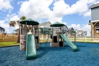 Walk 2 Beach 🏖️ Community Pool & Playground ⭐️Intracoastal Waterway⭐️Sunset Nights🌅