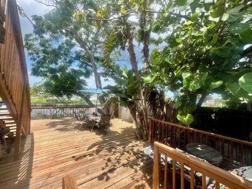 Waterfront home with Gulf access, come stay at “El Logrado” at the Gulf