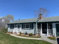 Blue Water Shores Neighborhood walking distance to private inlet