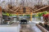 Waterfront - Luxury Villa in ❤️ of Wilton Manors - Homestays
