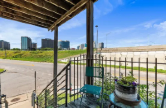 Downtown Condo w/ City Views • Walk to Streetcar