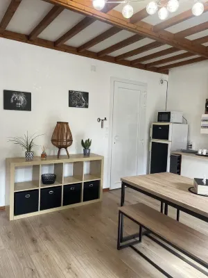 Superbe Appartement Neuf Face au Château - 2 ch / 5 Pers - Netflix Canal+ - Wifi Hotels in Sedan