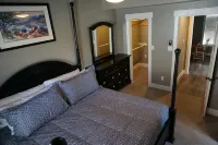 Downtown Fruita! Modern 3-BR home with master suite & locked bike storage Hotels in Fruita