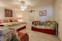 BYRD'S FARMHOUSE CHICK-INN COOP