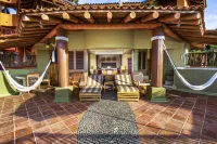Hilton Grand Vacations Club Zihuatanejo Mexico