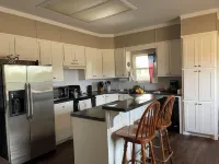 Mama’s House Hotels in Bosque County