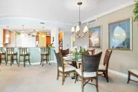 Oceanfront 3Br Condo w/ 450+ Sq Ft Glass Balcony & Stunning Views