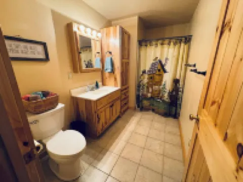 Cozy family getaway right on Lake Wissota!