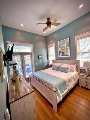 Punta VistaMare at Destin Pointe- Private Heated Pool - Bungalows