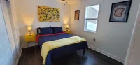Style-Ish 2 bed lower with all season sun room
