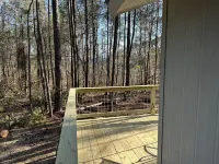 Beautiful cabin within two miles of Lake Martin