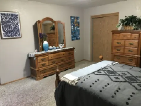 Butterfly Cove/5 minutes to Beaches and Redwoods Hotels in McKinleyville