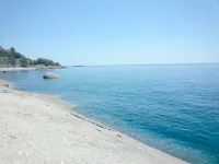 Apartment with exclusive garden and seaview in Pomonte, 50 meters from the sea Hotels in Marciana