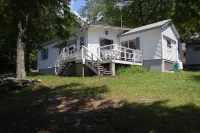 Messalonskee Lakefront Camp Escape with Shared Waterfront Access