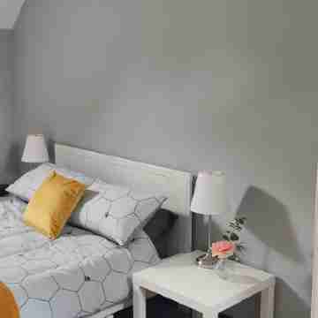 The Granary a gorgeous 3 bedroom cottage, situated at the foot of the Tinto Hill Rooms