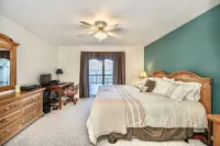 Best Location, lakefront, dockslip, family friendly, safe.