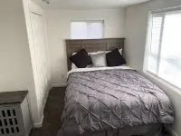 Cute Bungalow w/ garage Downtown Redmond - 4 guests