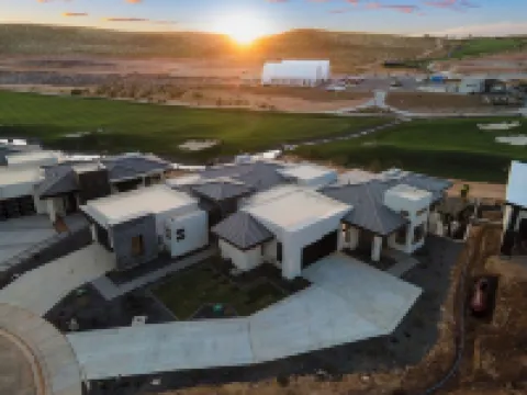 Luxury Home; St George Golf & Zion National Park