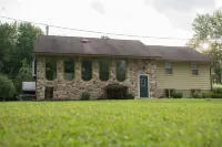 Secluded 5-Acre Oberlin Escape · Saltwater Pool & 6-Person Hot Tub - 4-Star