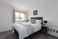 Super Prime City Centre Executive Apartment - Dunfermline - 4 stjerner