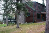 Lake Vermilion Getaway Property Great Location, Space, Beach 聖路易斯縣住宿飯店