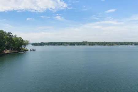 Top Floor at Sunset Point on Lake Martin!