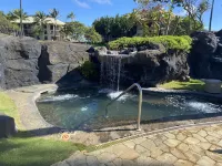 UPDATED 3RD FLOOR UNIT, OCEAN VIEW FROM YOUR BED, OUTRIGGER BEACHFRONT RESORT Hotels near Lihue Airport