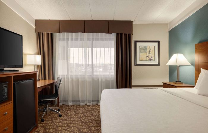 AmericInn by Wyndham Grand Rapids Airport North