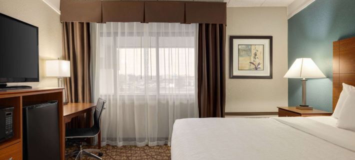 AmericInn by Wyndham Grand Rapids Airport North Hotels in Kent County