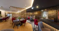 PLAZA INN Wiener Neustadt - 酒吧